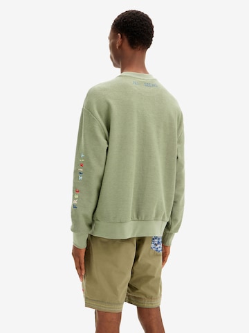 Desigual Sweatshirt in Grün