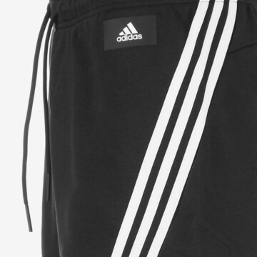 ADIDAS SPORTSWEAR - Loosefit Calças de desporto em preto