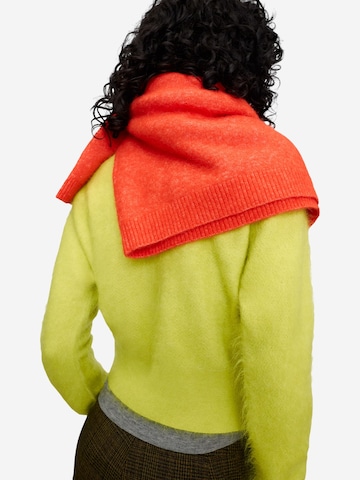 Pullover di Adolfo Dominguez in giallo