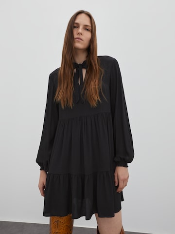 EDITED - Vestido 'Heather' em preto: frente