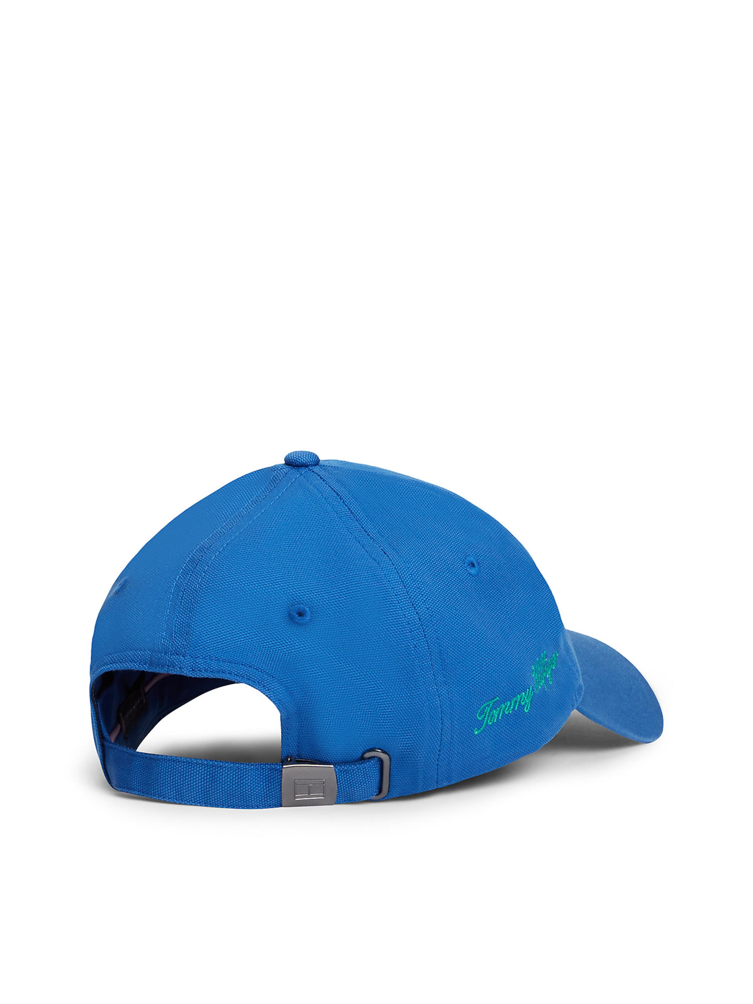 TOMMY HILFIGER Cap in Blau
