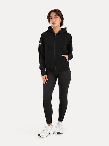 Veste de survêtement ' Saria ' Smilodox en noir