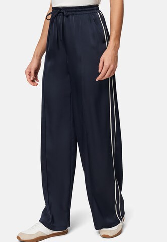 zero Slim fit Pants in Blue: front