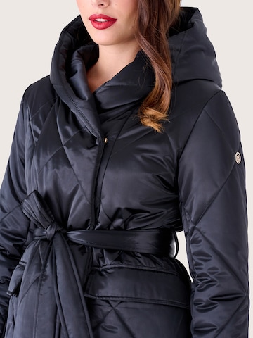 Camomilla Steppjacke 'Phoenix' in Schwarz: Vorderseite