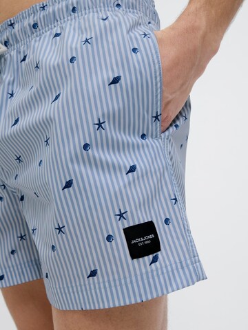 JACK & JONES Badeshorts 'JPSTMaui' in Blau