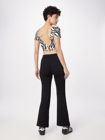 VERO MODA Flared Trousers 'Kamma' in Black