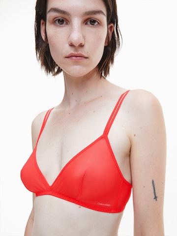 Calvin Klein Underwear Triangle Bra in Red: front