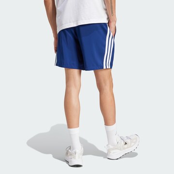 ADIDAS SPORTSWEAR Обычный Спортивные штаны 'Essentials Chelsea' в Синий
