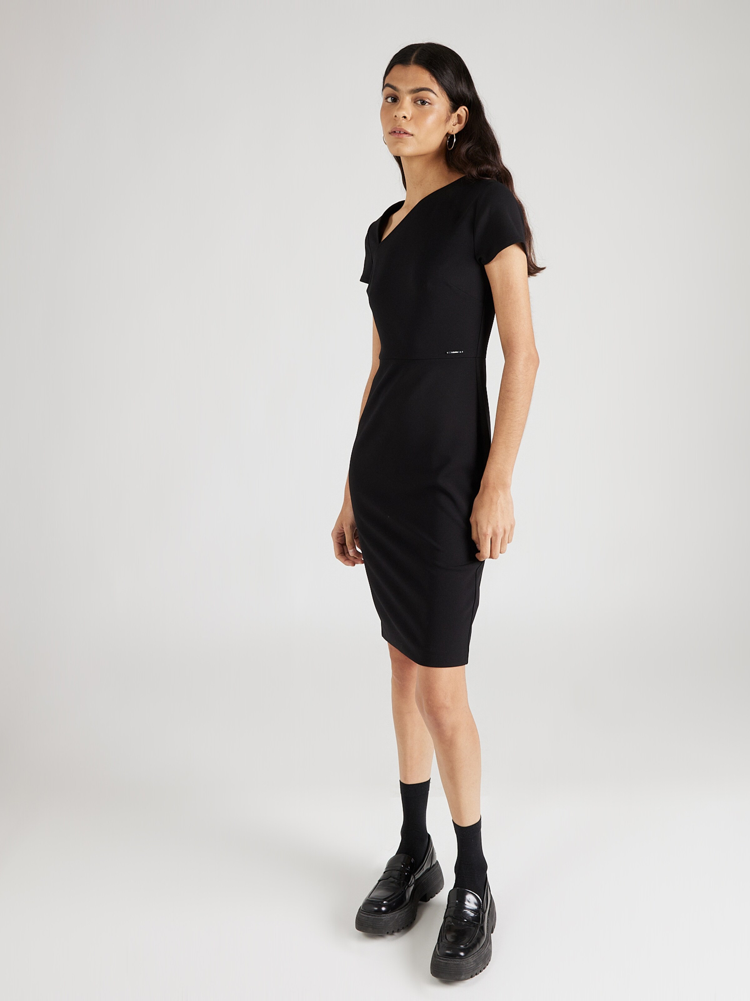 Robe Calvin Klein en Noir ABOUT YOU