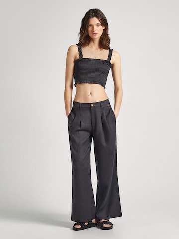 Pepe Jeans Loose fit Pleat-Front Pants 'Mae' in Grey