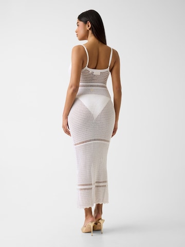 GUESS Kleid in Weiß