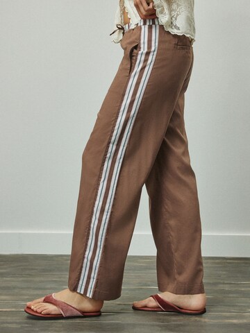 Next Regular Broek in Bruin