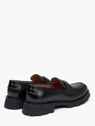 Estro Mockasin '458-11' i svart