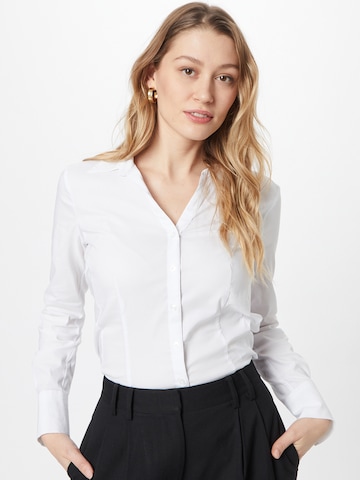 MORE & MORE Blouse in White: front