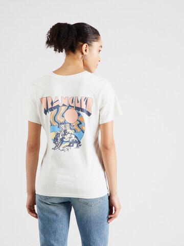 T-shirt 'REGULAR TEE' WRANGLER en blanc : devant