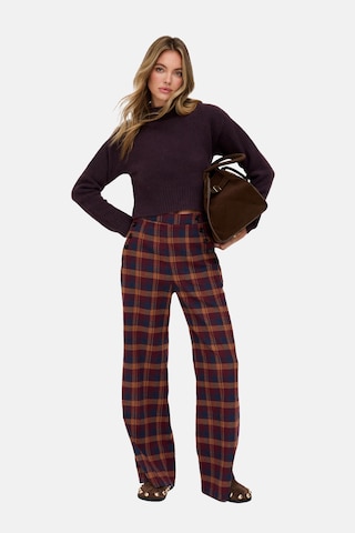 lily and lionel Regular Hose in Rot