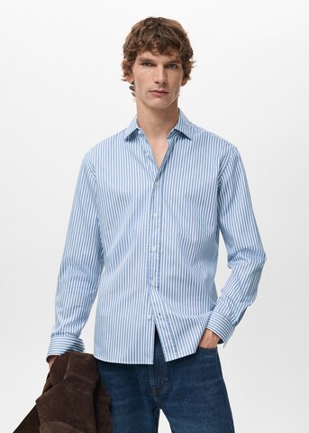 MANGO MAN Regular fit Button Up Shirt 'Playr' in Blue: front