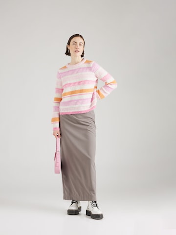 VERO MODA Sweter 'New Embrace' w kolorze różowy