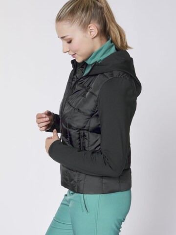 CHIEMSEE Jacke ' im Materialmix ' in Schwarz