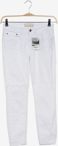 Closed Jeans in 28 in White: front