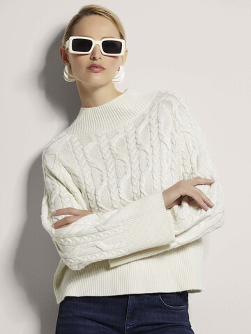 MADELEINE Trui in Wit