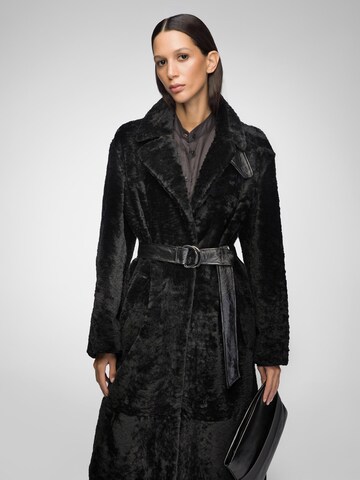 Manteau d’hiver 'Gabrielle' V S P en noir