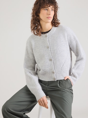 pilka BOSS Kardiganas 'C_Fernard': priekis