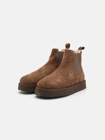 Copenhagen Studios Chelsea Boots '258M' in Braun