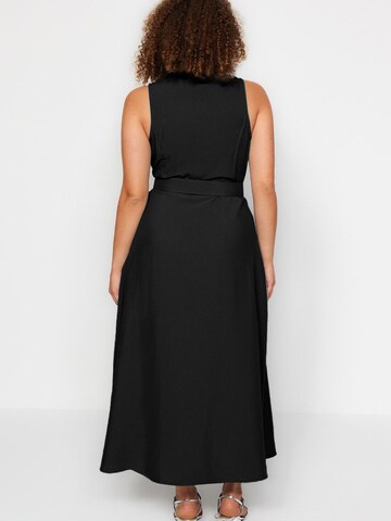 Trendyol Curve - Vestido camisero en negro