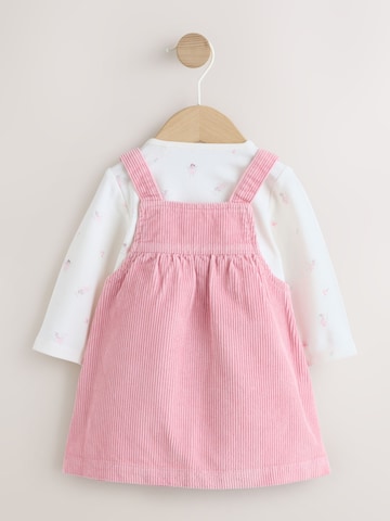Next Set in Pink