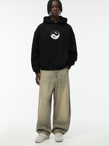 Pull&Bear Sweatshirt in Schwarz