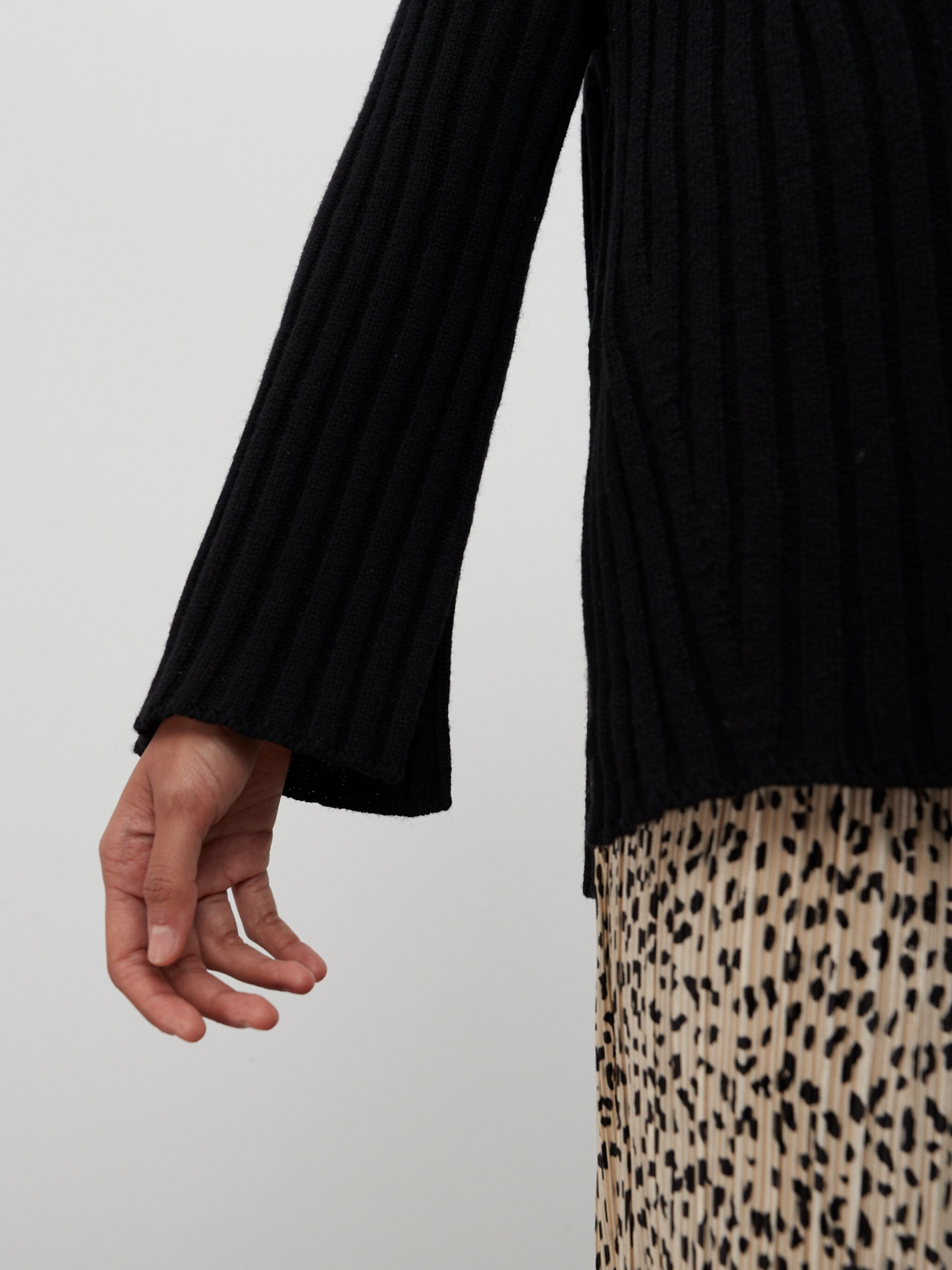 EDITED Produits Pull-over 'Hera' noir