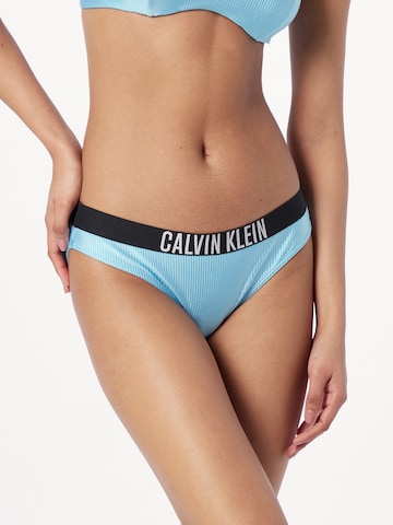 Calvin Klein Swimwear - Cueca biquíni em azul: frente