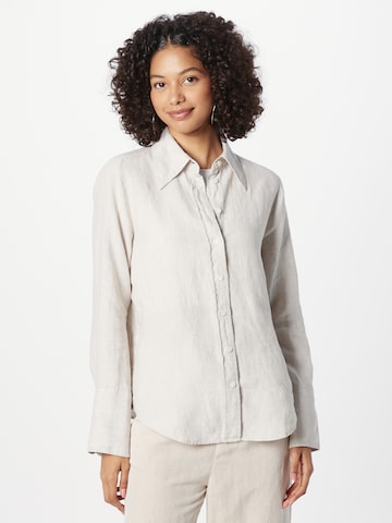 Banana Republic Blouse in White: front