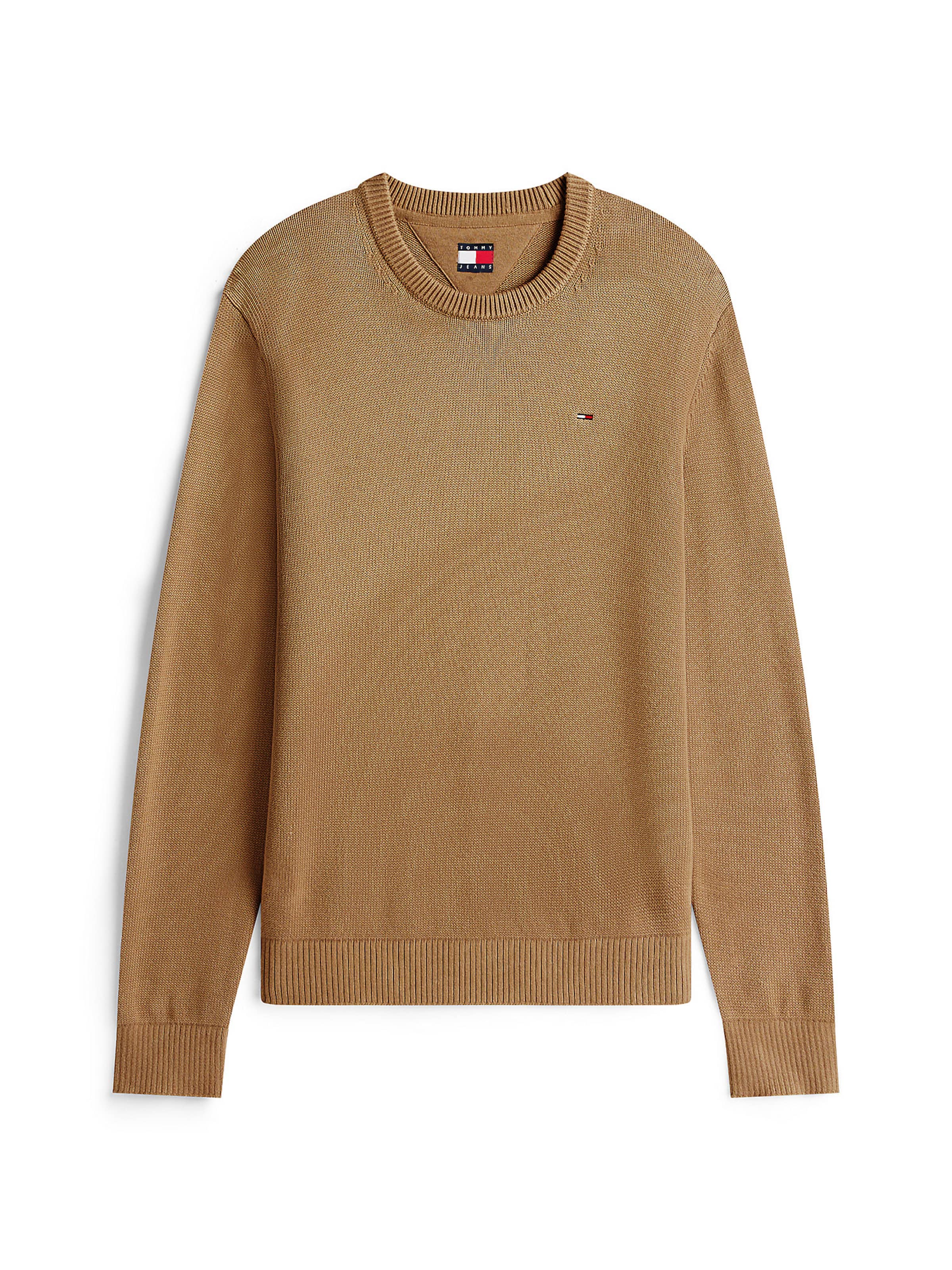 Pull-over 'Ess' Tommy Jeans en marron : devant