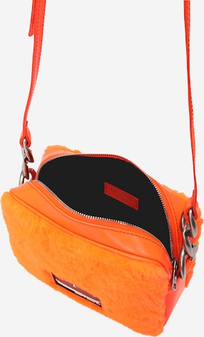 PATRIZIA PEPE Чанта с презрамки в оранжево
