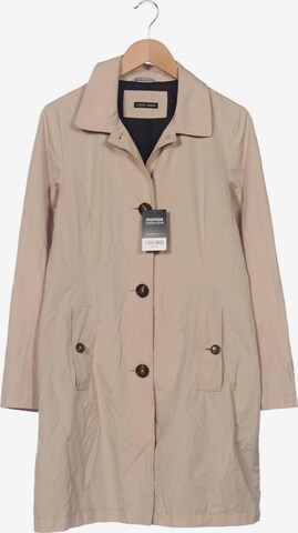 Joseph Janard Jacket & Coat in M in Beige: front