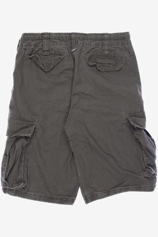 Brandit Shorts in 33 in Grey