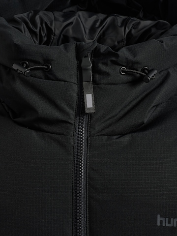 Hummel Winterjacke in Schwarz