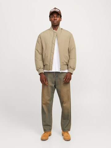 JACK & JONES Välikausitakki 'JCOKinetic' värissä harmaa
