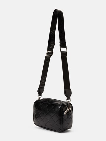 VALENTINO Olkalaukku 'SPECIAL WIRKLY' värissä musta