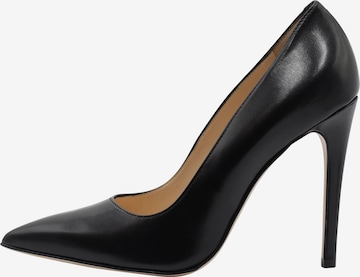 faina Pumps in Black: front