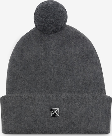 pilka Calvin Klein Megzta kepurė: priekis