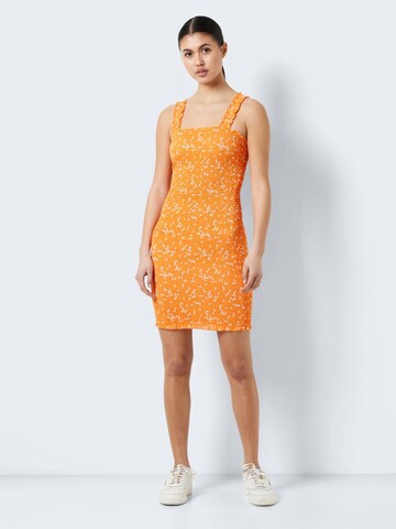 Noisy may Kleid in Orange