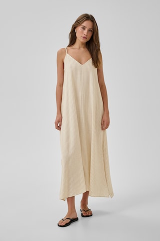 My Essential Wardrobe Jurk 'JannieMW' in Beige: voorkant