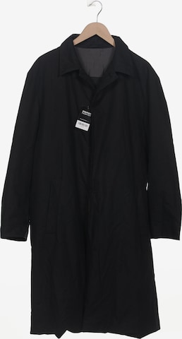 BOSS Mantel L-XL in Schwarz: Vorderseite