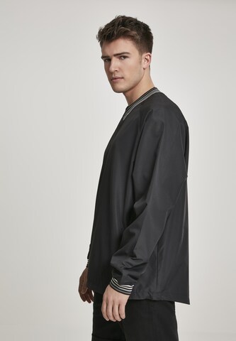 Urban Classics Regular fit Between-Season Jacket in Black