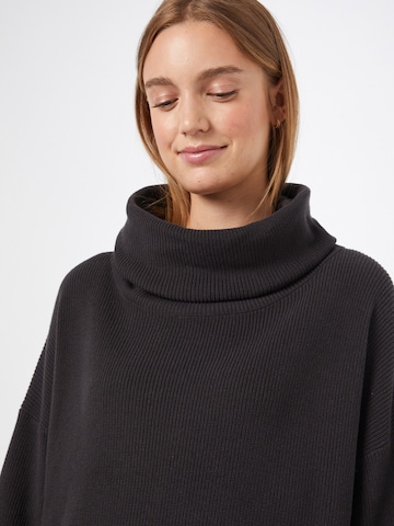 Iriedaily Sweter w kolorze szary
