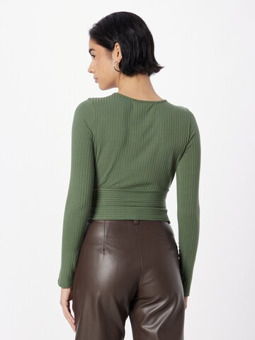 ABOUT YOU Shirt 'Cecile' in Green