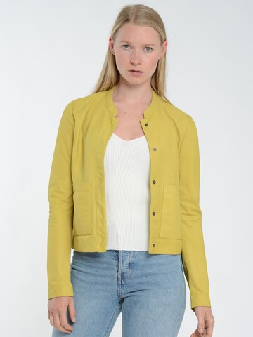 JAGGER & EVANS Between-Season Jacket in Yellow: front